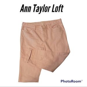 Ann Taylor Loft Button-Fly Boyfriend Crop Women’s Jeans In Blush